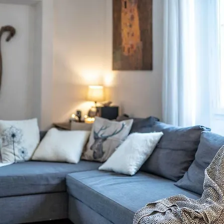 Bright Airy Spacious Apartamento Passy (Haute-Savoie)